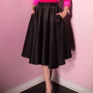 Black circle skirt by Vixen